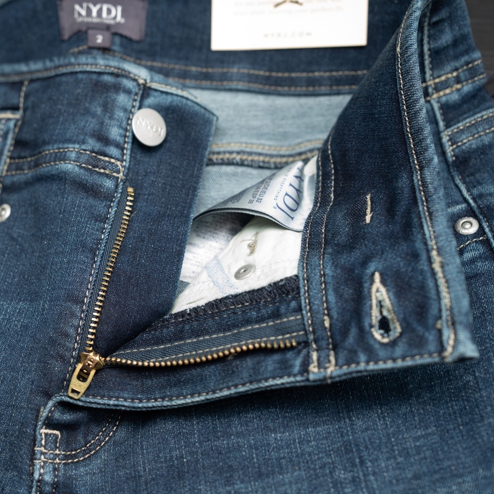 NYDJ - Marilyn Straight High Rise Jeans Cambridge - Picture 6 of 11